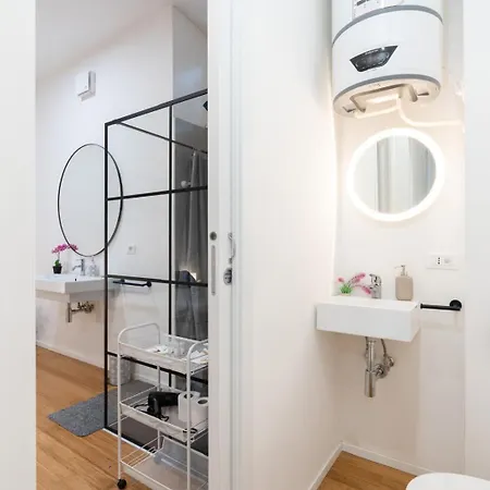 Apartment Vaticani Moderna *